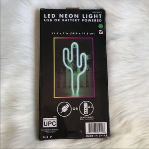 2 Green Cactus LED Neon Light Lamps + USB Charger